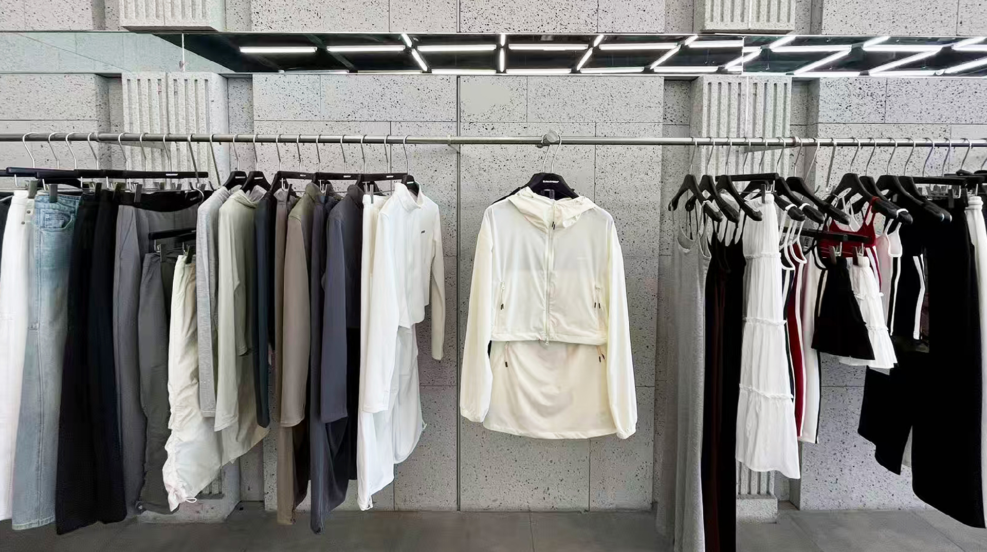 鄭州金融島銀泰店